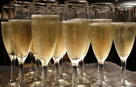 常見(jiàn)的酒類(lèi)產(chǎn)品